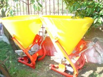 Masina de imprastiat ingrasaminte