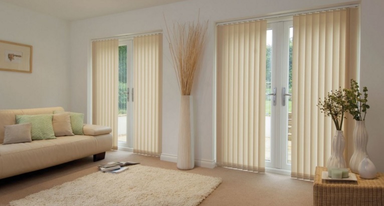 Jaluzele verticale textile