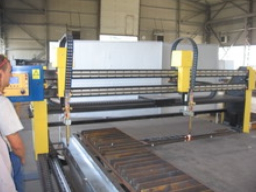 Masini de debitare CNC cu plasma si oxigaz