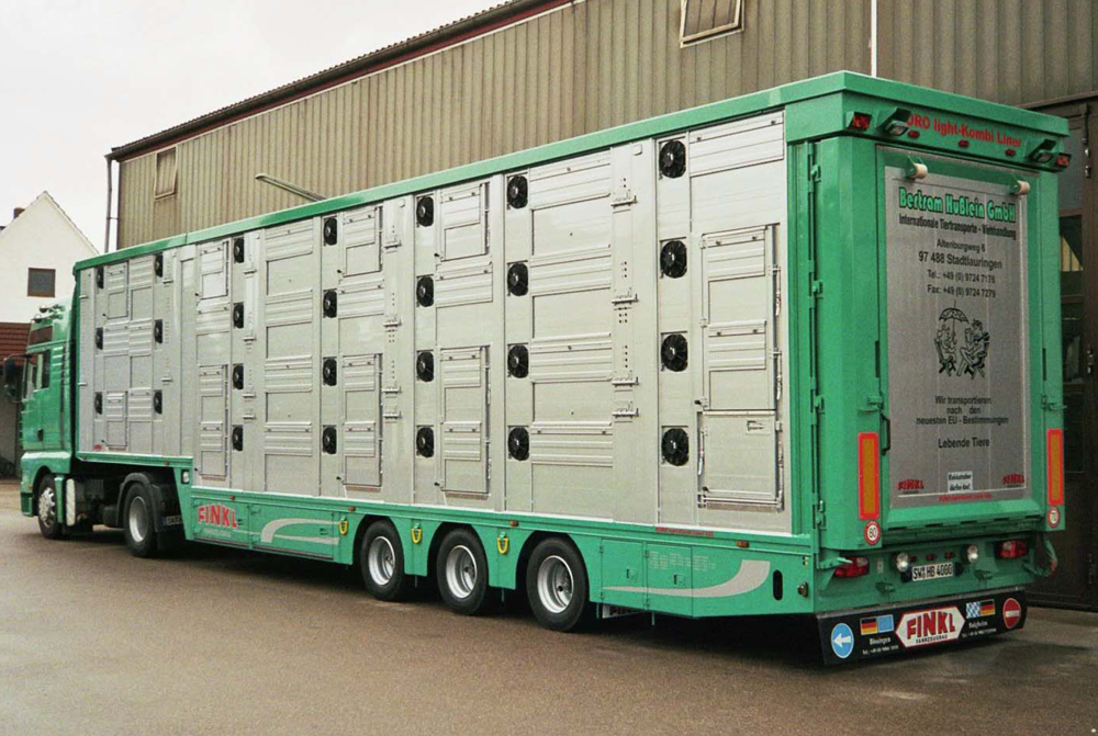 Semiremorci transport animale