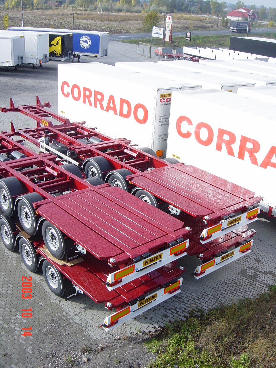 Semiremorci transport containere