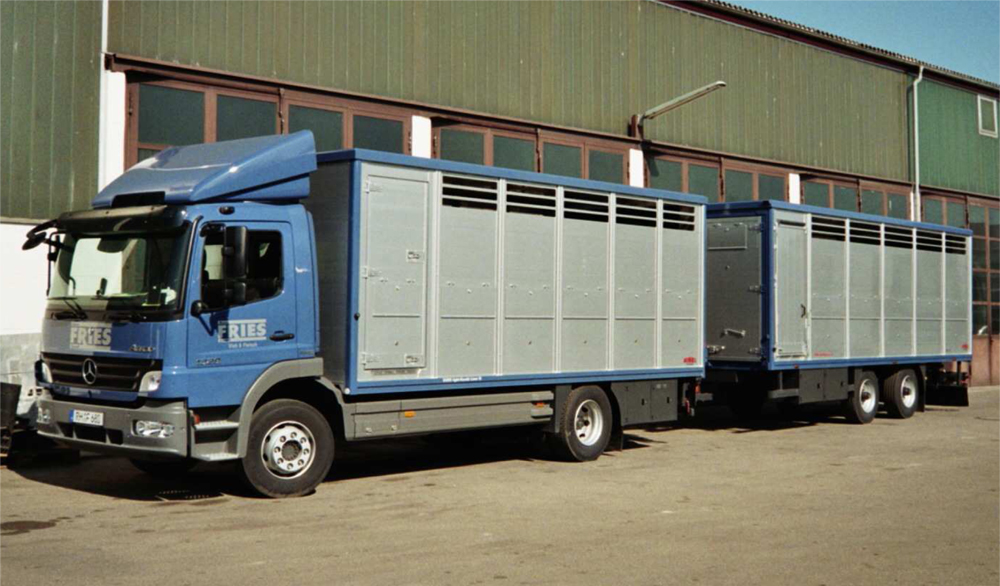 Semiremorci transport animale