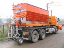 Raspanditor de material antiderapant