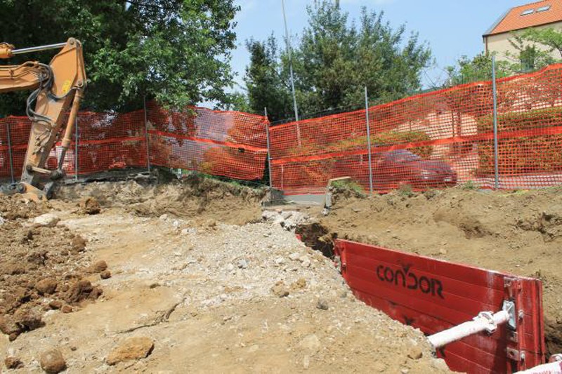 Sprijiniri de maluri