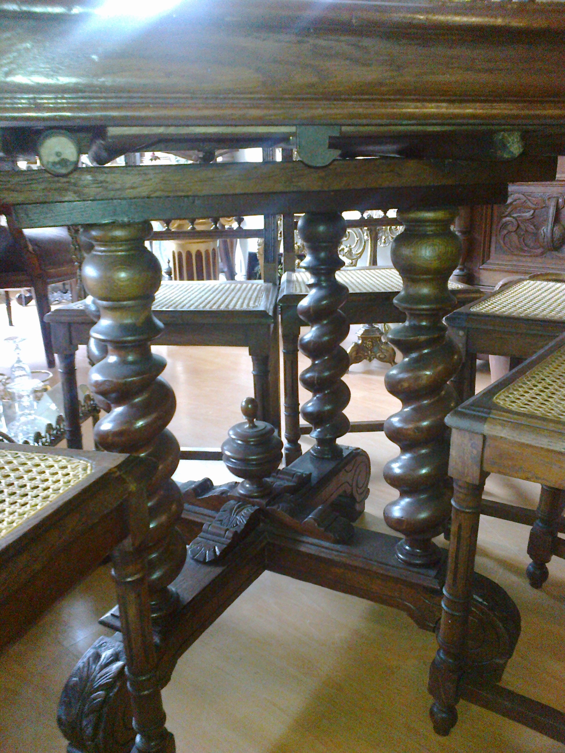 Set dining, art-0939