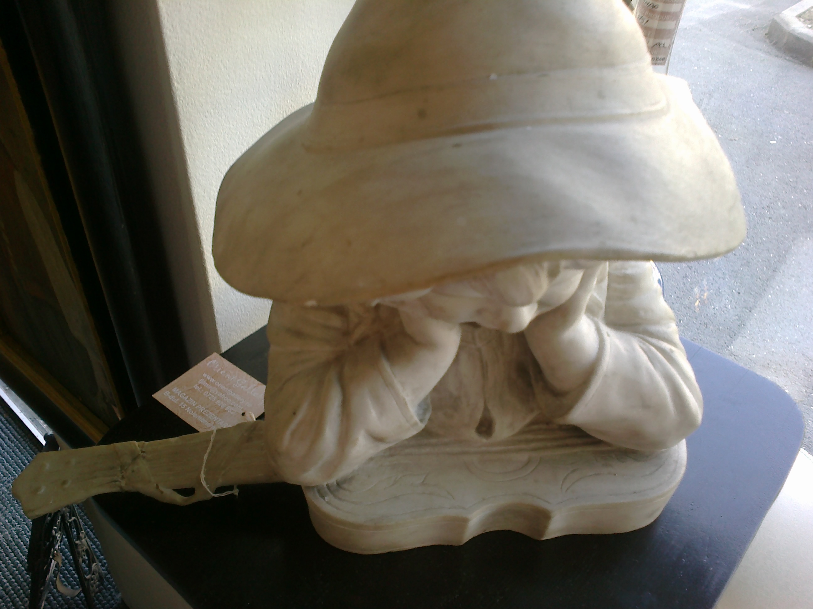 Statueta-bust 
