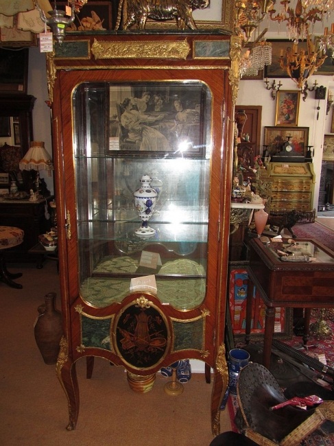 Vitrine antice