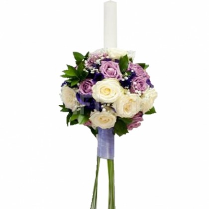Lumanare pentru botez din trandafiri si lisianthus