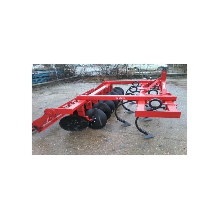 Agregat multifunctional purtat, pentru prelucrare sol C3000