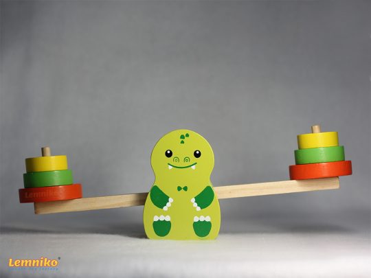 Balanta cu discuri din lemn