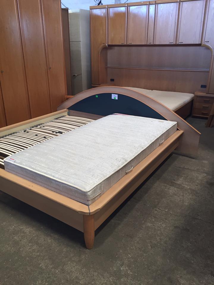 Mobilier second hand dormitoare