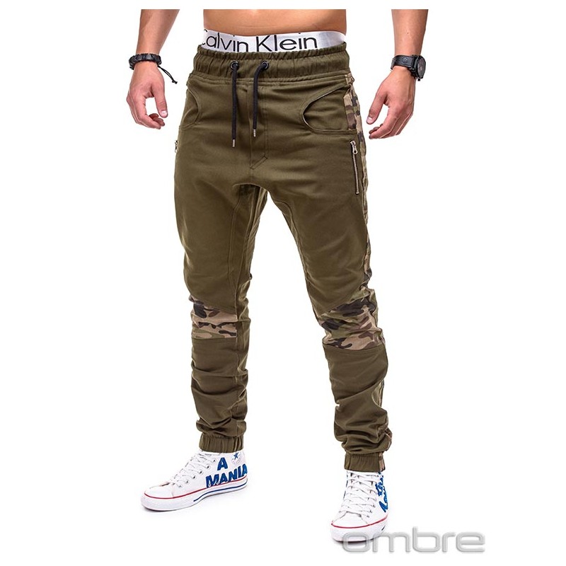 Pantaloni barbati cu insertii camuflaj -P387-verde