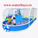 Loc de joaca de interior in forma de barca