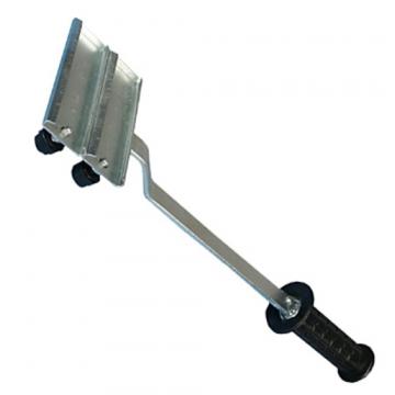 Ciocan tatuat iepuri