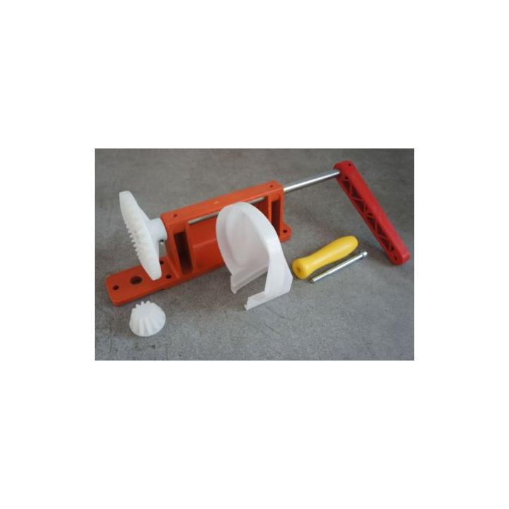 Mecanism manual pentru centrifuga apicola