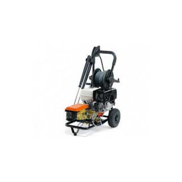 Aparat de spalat cu jet sub presiune cu motor termic RB402