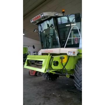 Combina agricola Claas Lexion 440