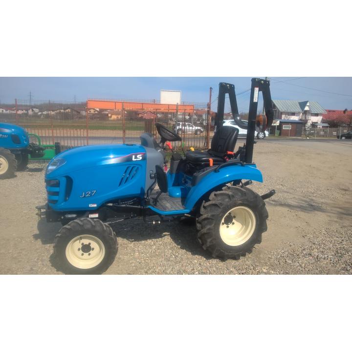 Tractor LS J27