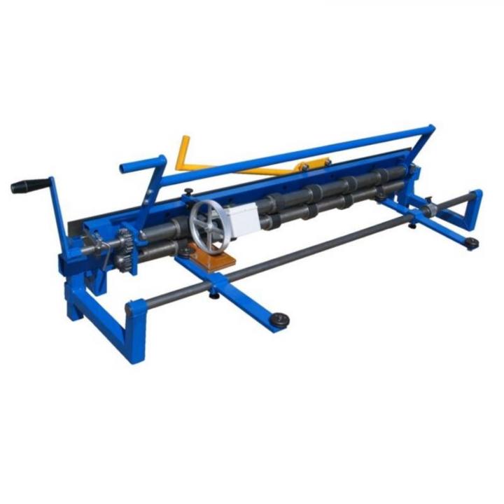 Dispozitiv manual pentru debitat tabla transversal