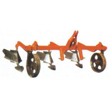 Cultivator cu sape multiple (3 randuri)