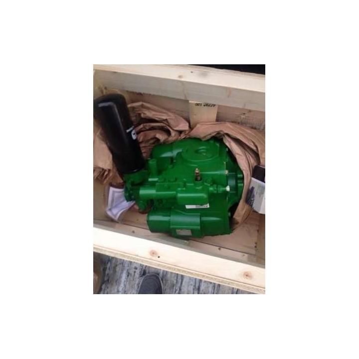 Pompe hidrostatice combine John Deere