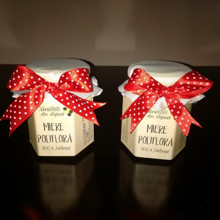 Martisor borcan cu miere poliflora
