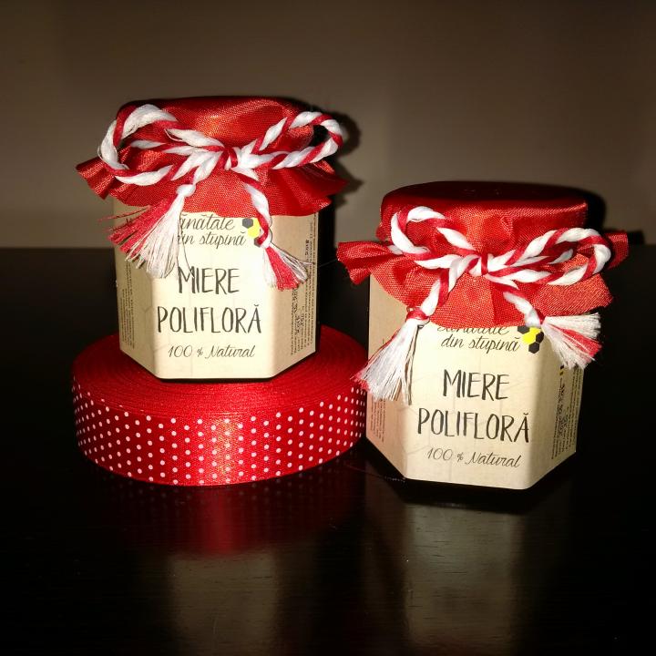 Martisor borcan miere de albine