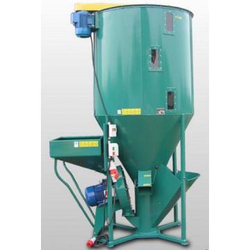 Amestecator multifunctional pentru furaje
