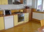 Inchirieri apartamente 4 camere