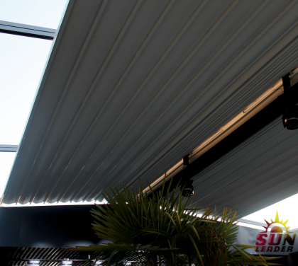 Pergola Retractabila Flat Variance