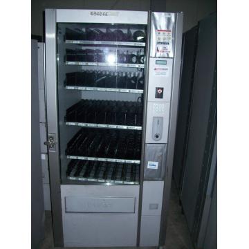 Automat de bauturi reci/ snack-uri Bianchi Vega