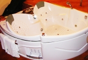 Camera Escapade-Jacuzzi
