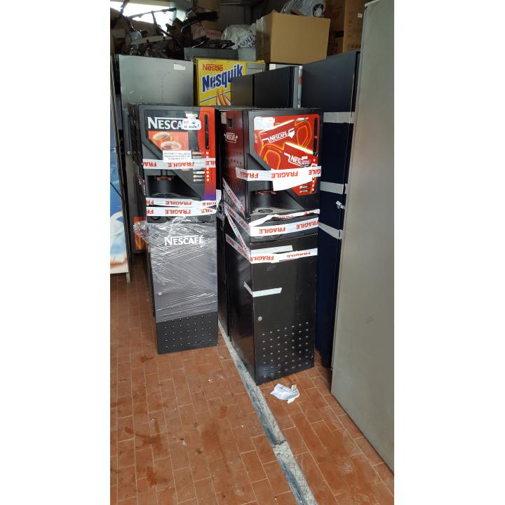 Automat de cafea Rhea XS Nescafe