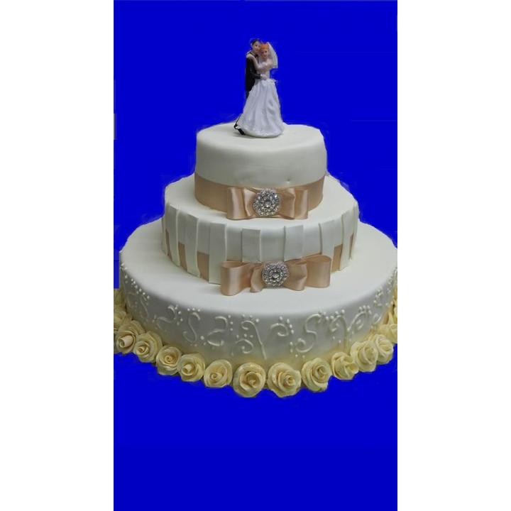 Tort&nbsp;&nbsp;cu trandafiri