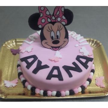 Tort personalizat cu Minnie
