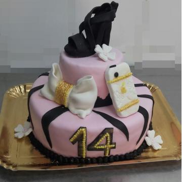 Tort 14 ani
