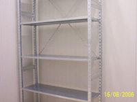 Rafturi metalice arhiva