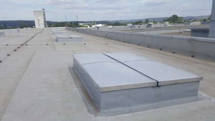 Welkins productie montaj trape evacuare fum luminatoare chepenguri acces acoperis