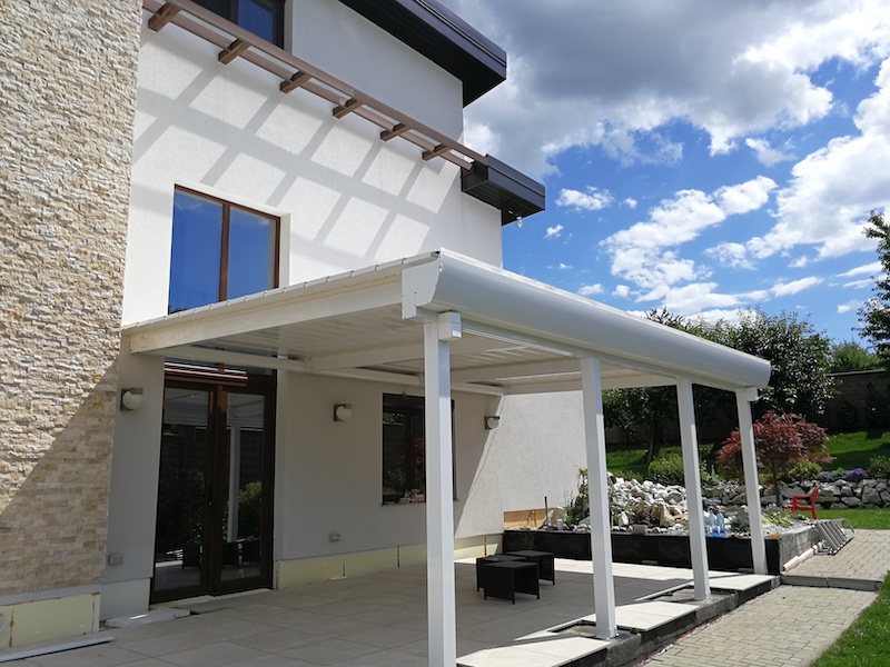 Pergola Bioclimatică - Design Modern și Confort pe Măsura Așteptărilor Tale