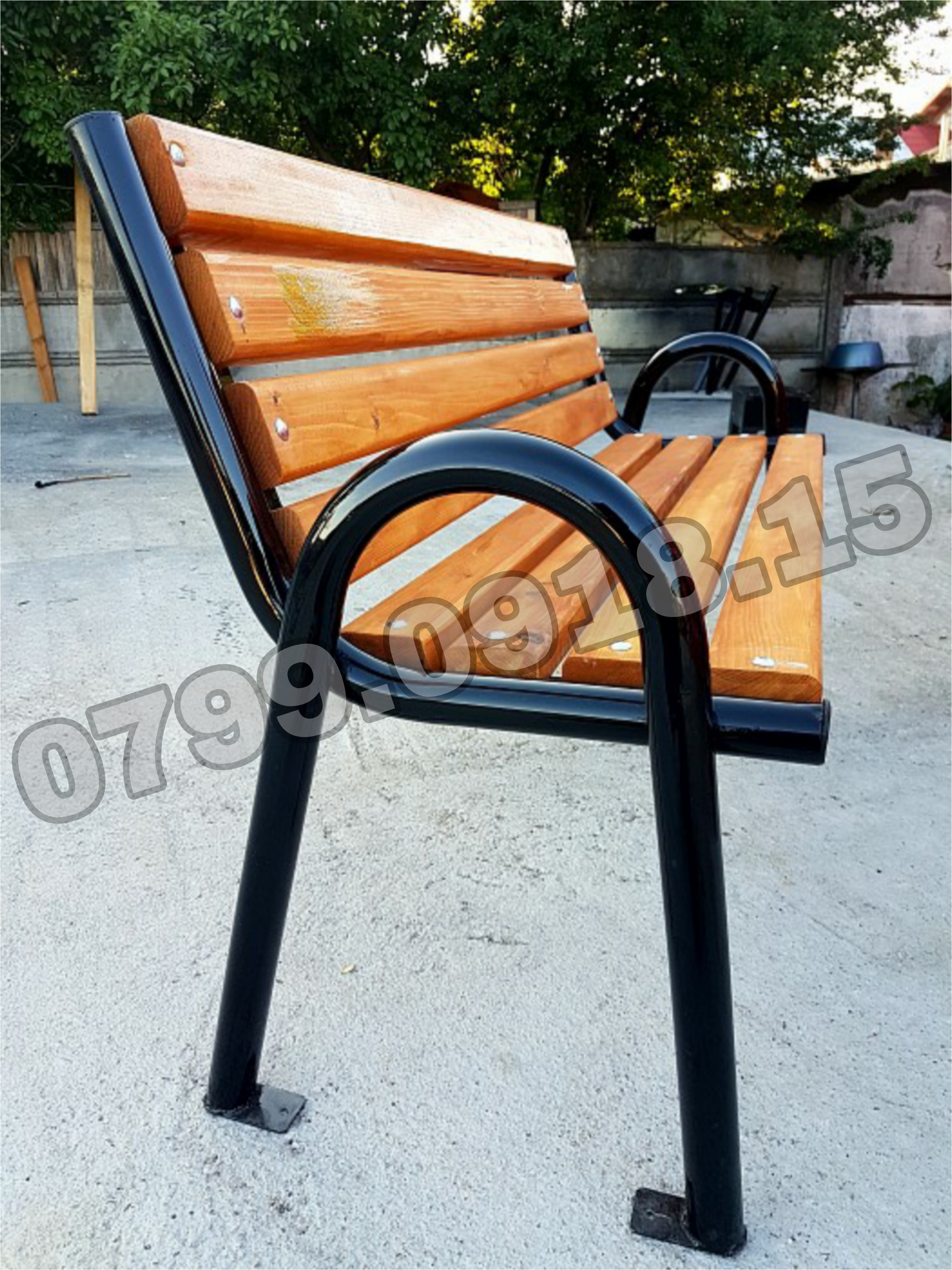 Banca pentru PARC / GRADINA ( spatiu verde )