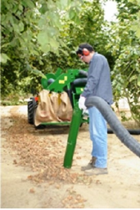 Utilaj recoltat alune,nuci,migdale, castane