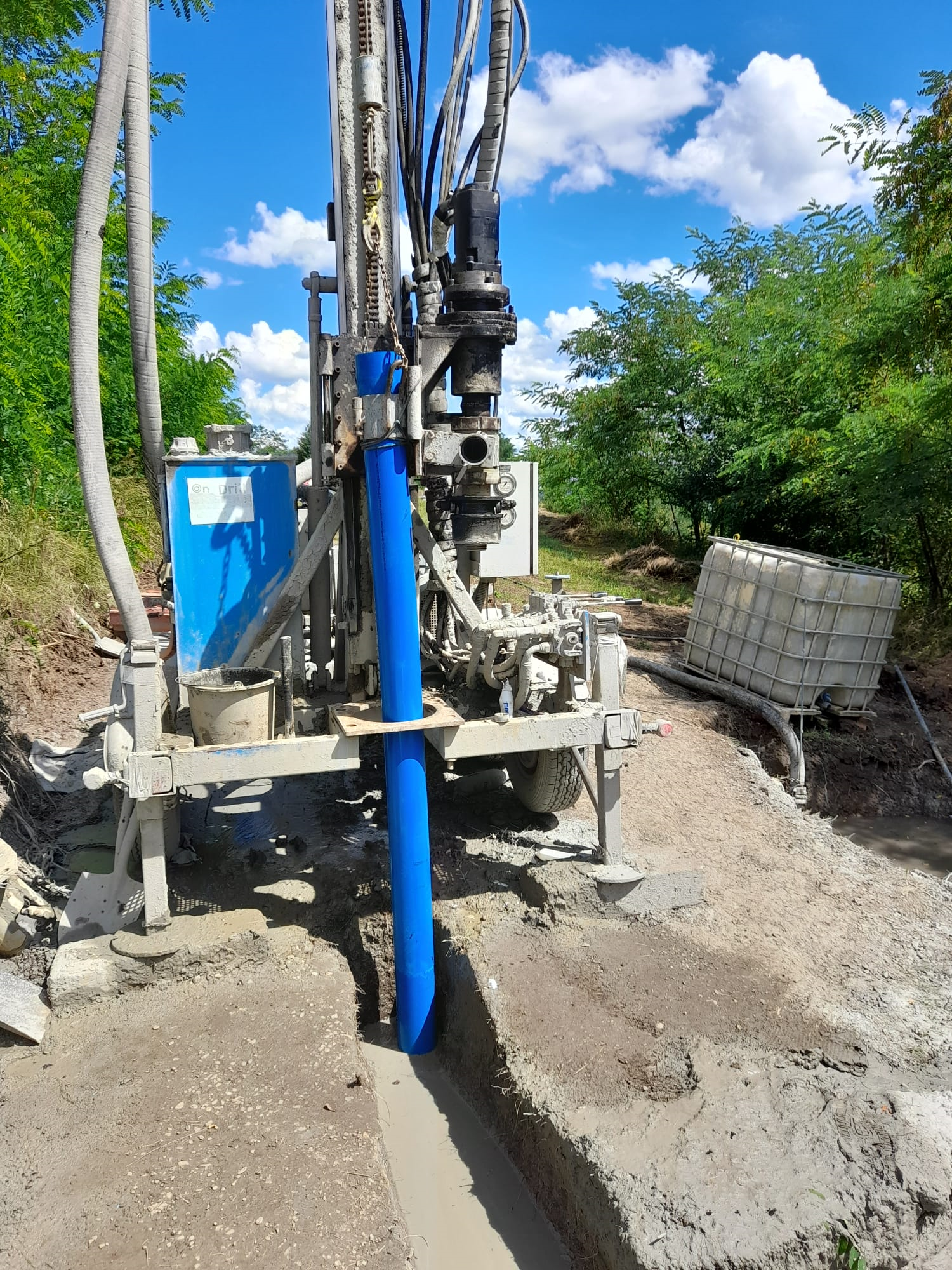 Foraje apa industriale