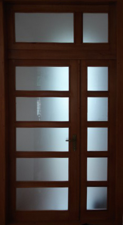 Usi interior lemn stratificat