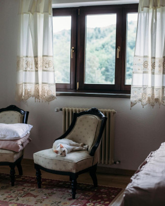 Ferestre din lemn stratificat la comandă