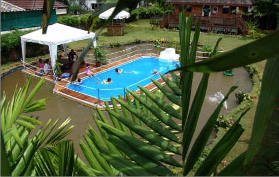 Piscine plutitoare