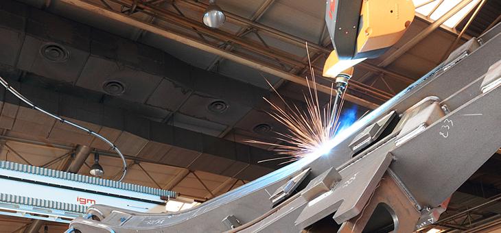 Roboti industriali de sudare