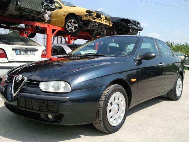 Piese dezmembrari Alfa Romeo