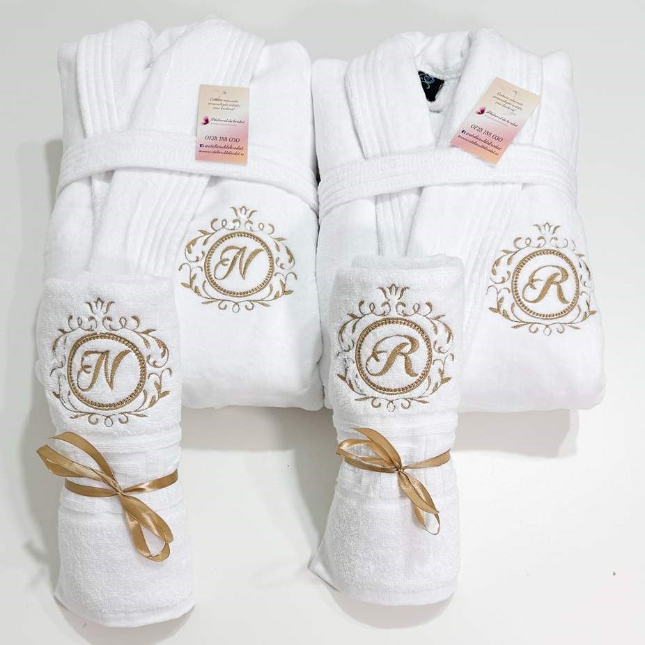 Set halate personalizate cu prosoape