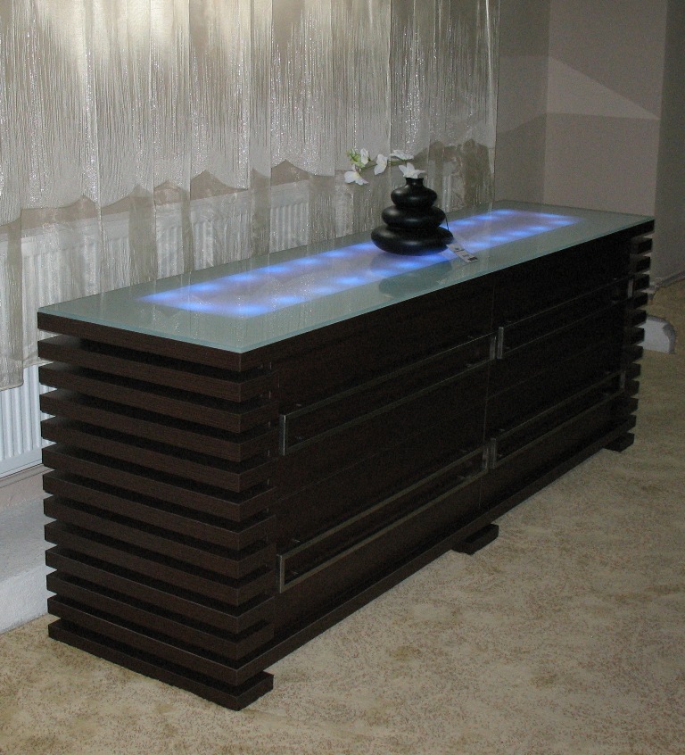 Mobilier camera de zi