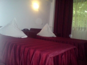 Cazare hotel camera dubla